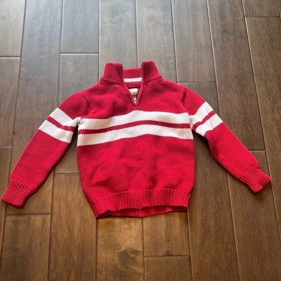 4/$20 Old Navy boys knitted sweater- size 5 XS, excellent condition- red white - Picture 1 of 6
